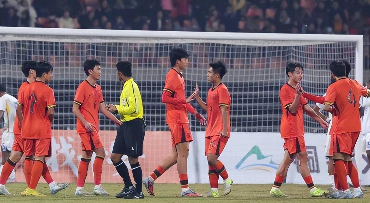 这位U19国足主力前锋!确定月底正式加盟法甲欧塞尔,值得期待